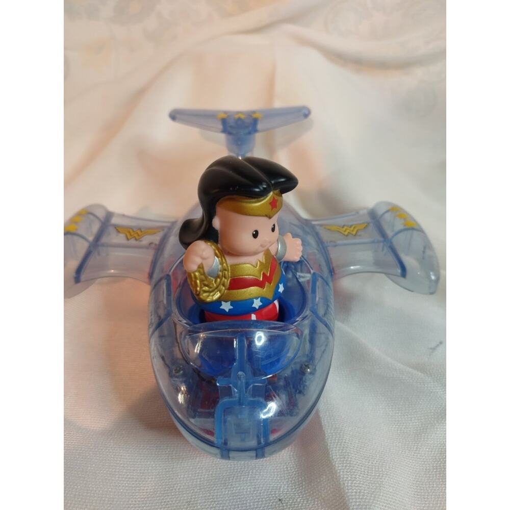 FISHER PRICE LITTLE PEOPLE WONDER WOMAN & INVISIBLE JET PLANE W/SOUNDS A2HG